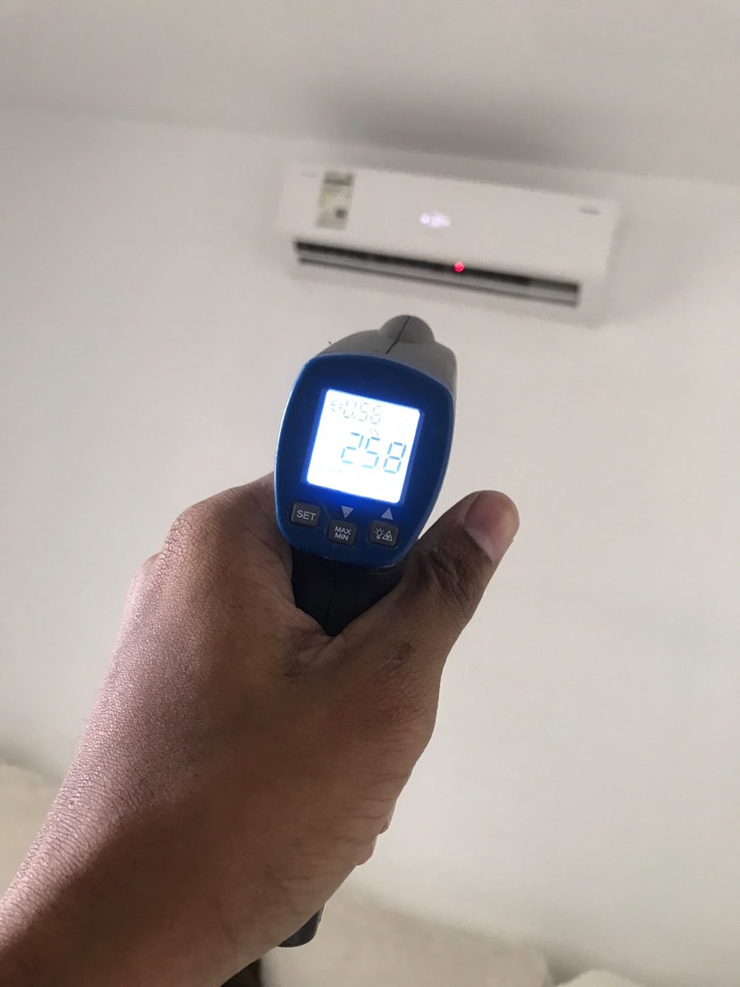 HVAC: Outlet temperatures logged room by room.