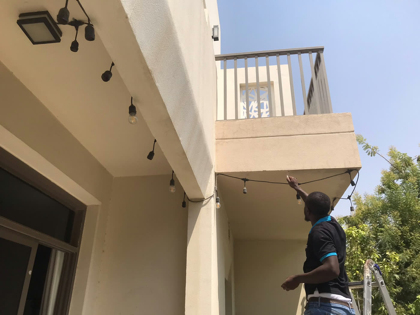 Electrical: Outdoor string lights installed.